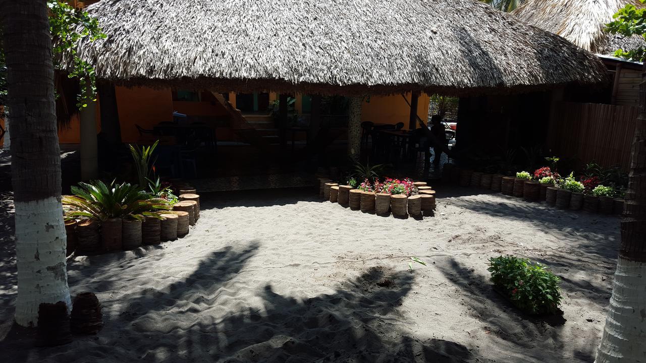 Eco-Hotel Playa Quilombo Las Lisas Екстериор снимка