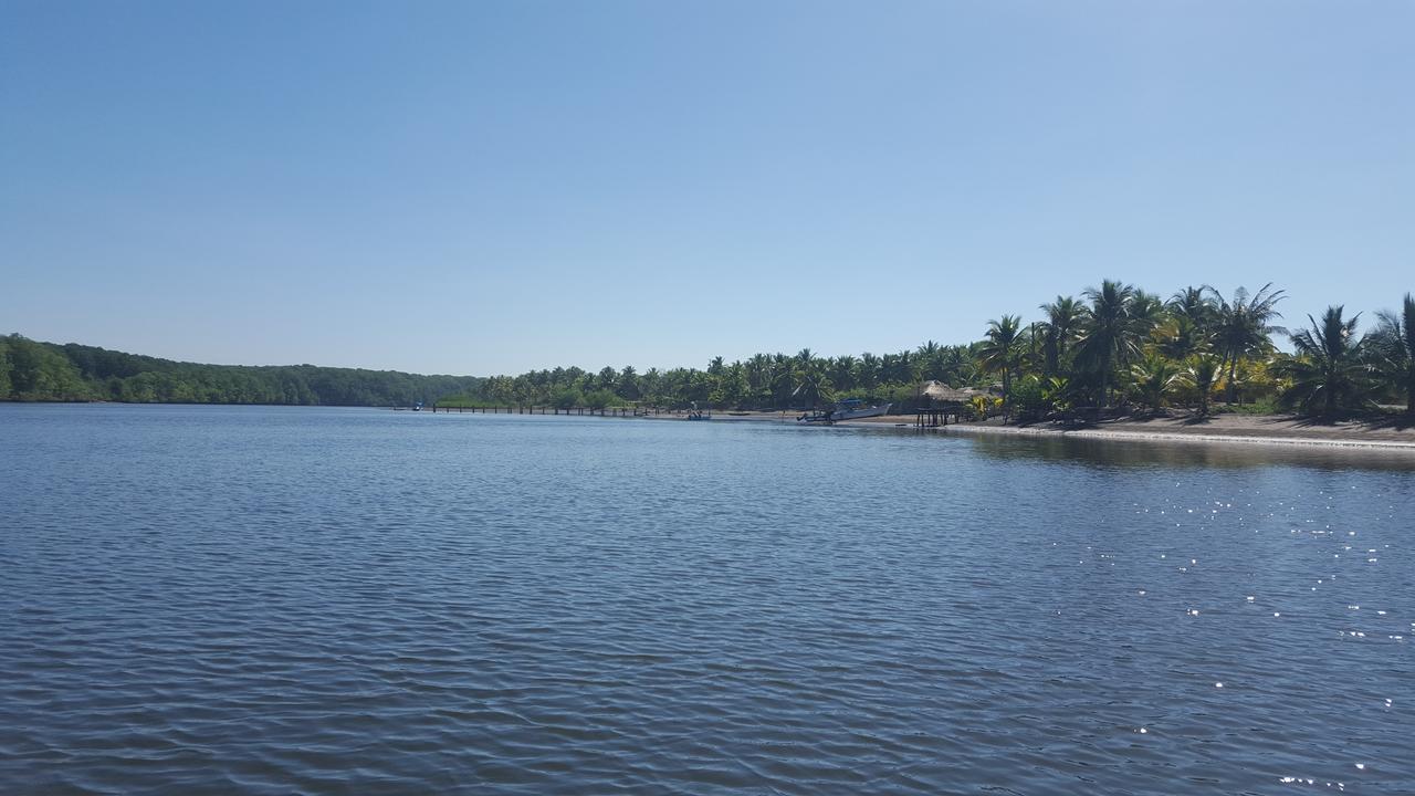 Eco-Hotel Playa Quilombo Las Lisas Екстериор снимка
