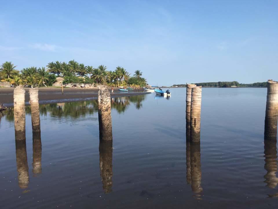 Eco-Hotel Playa Quilombo Las Lisas Екстериор снимка