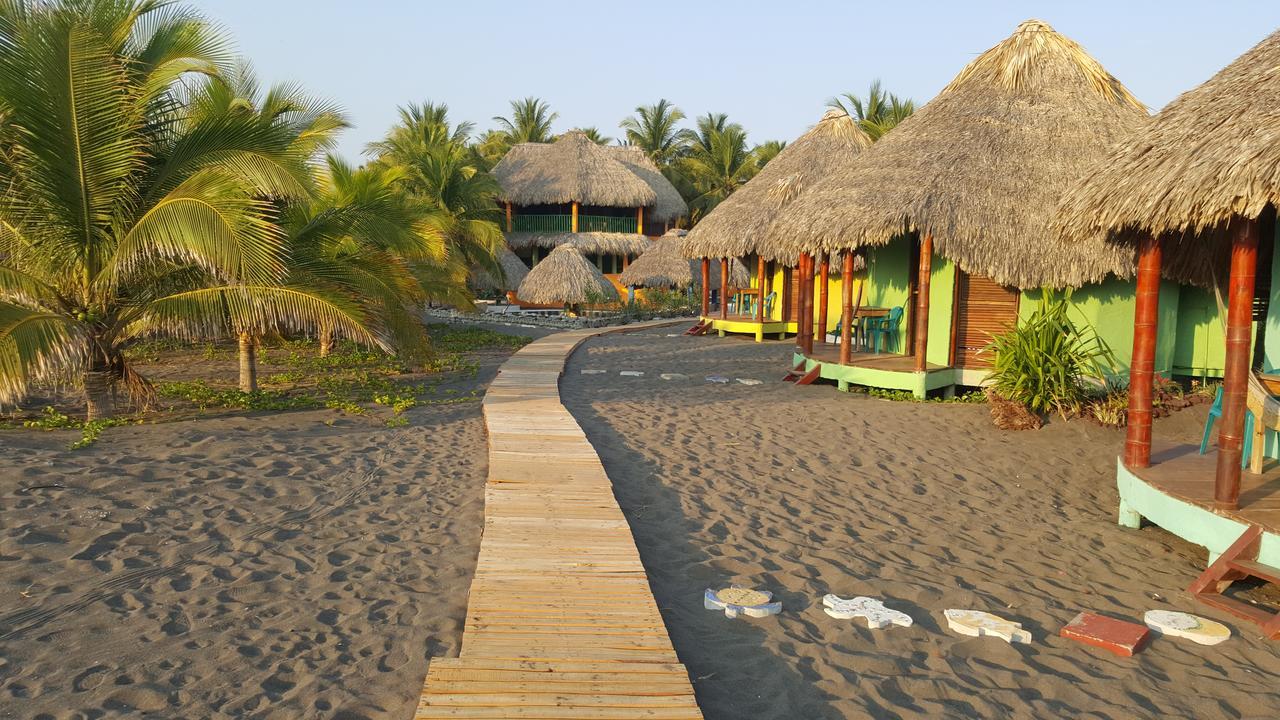 Eco-Hotel Playa Quilombo Las Lisas Екстериор снимка