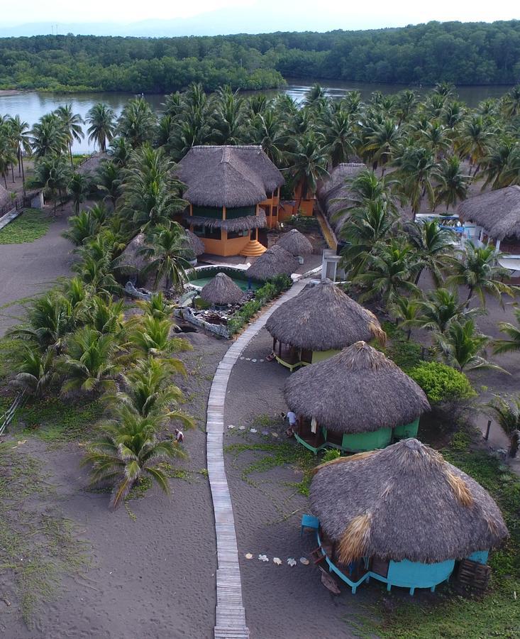 Eco-Hotel Playa Quilombo Las Lisas Екстериор снимка