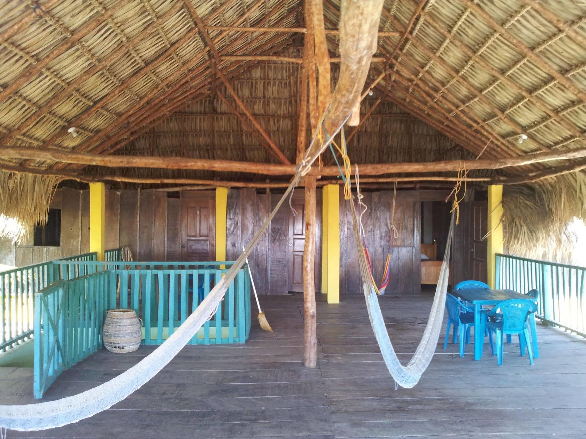 Eco-Hotel Playa Quilombo Las Lisas Екстериор снимка